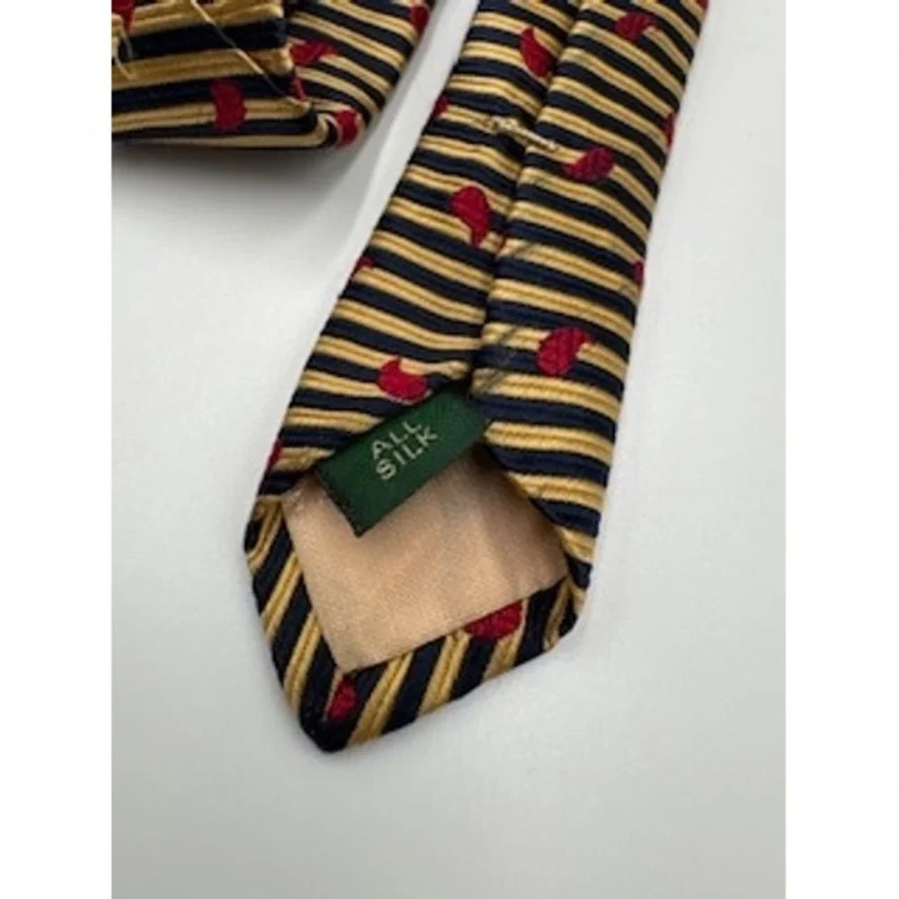 TOM JAMES‎ 100% Silk Tie Gold Navy Red Paisley Striped Handmade Business Classic